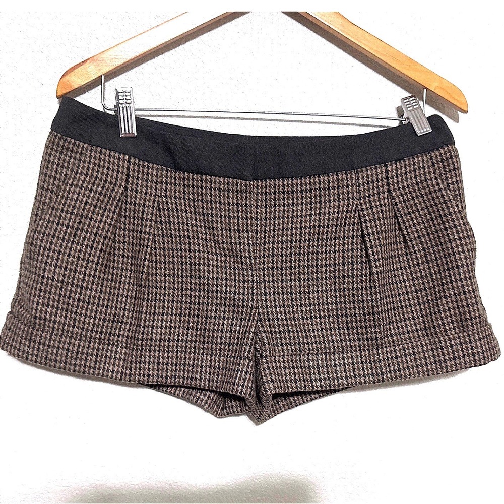 Express Brown Houndstooth Wool Blend Mini 2" Shorts Womens‎ 8 Pleated Cuffed Y2K